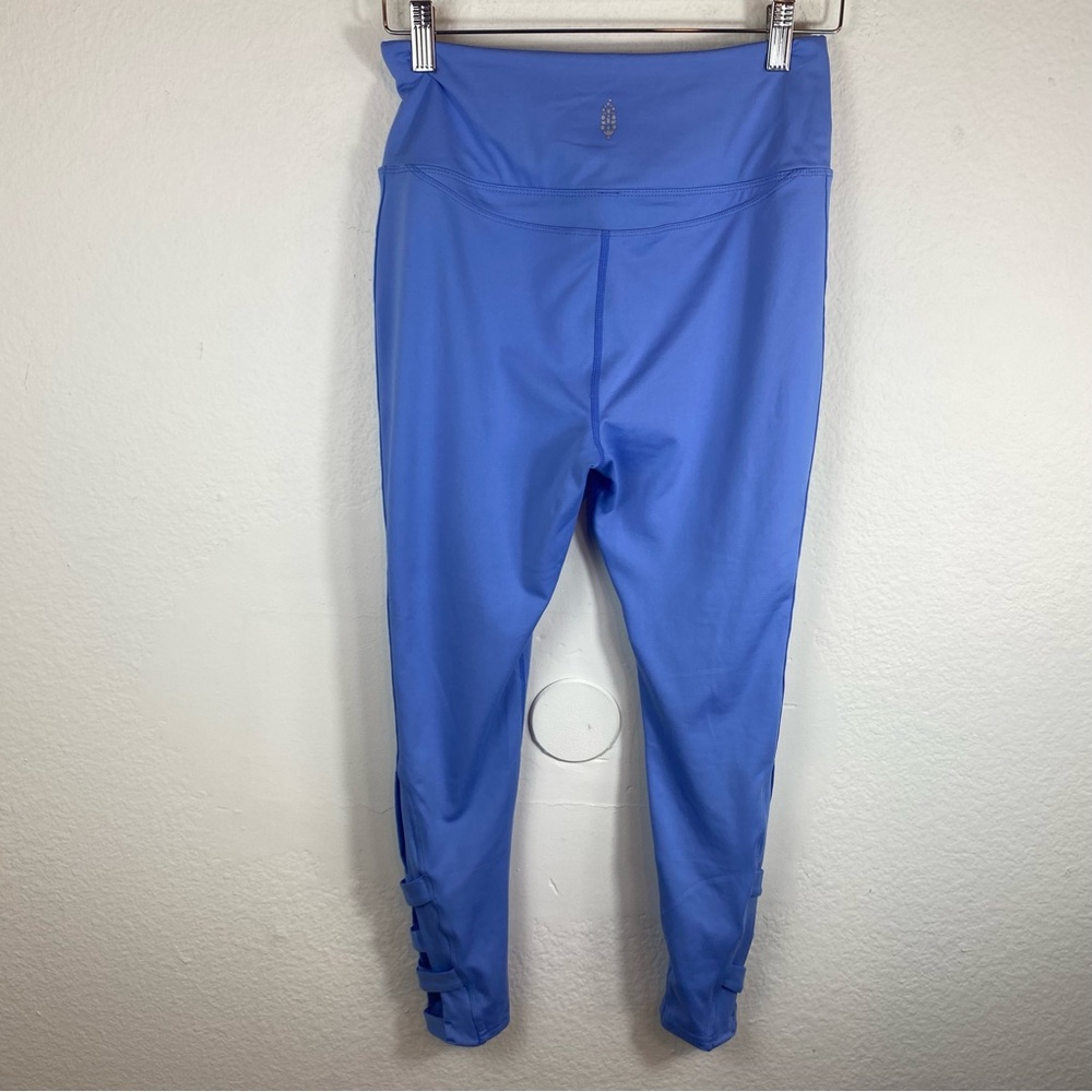 Free People Movement Medium 7/8 Length Leggings Cutout High Waist Activewear - Picture 10 of 10